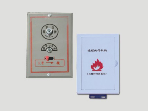 Remote controller for smoke exhaust valve